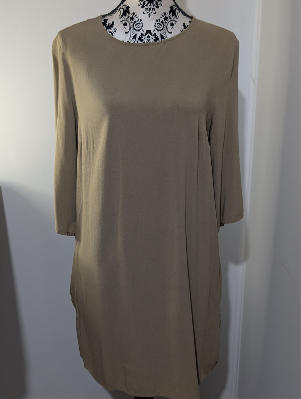 Olive My Shift Has Pockets