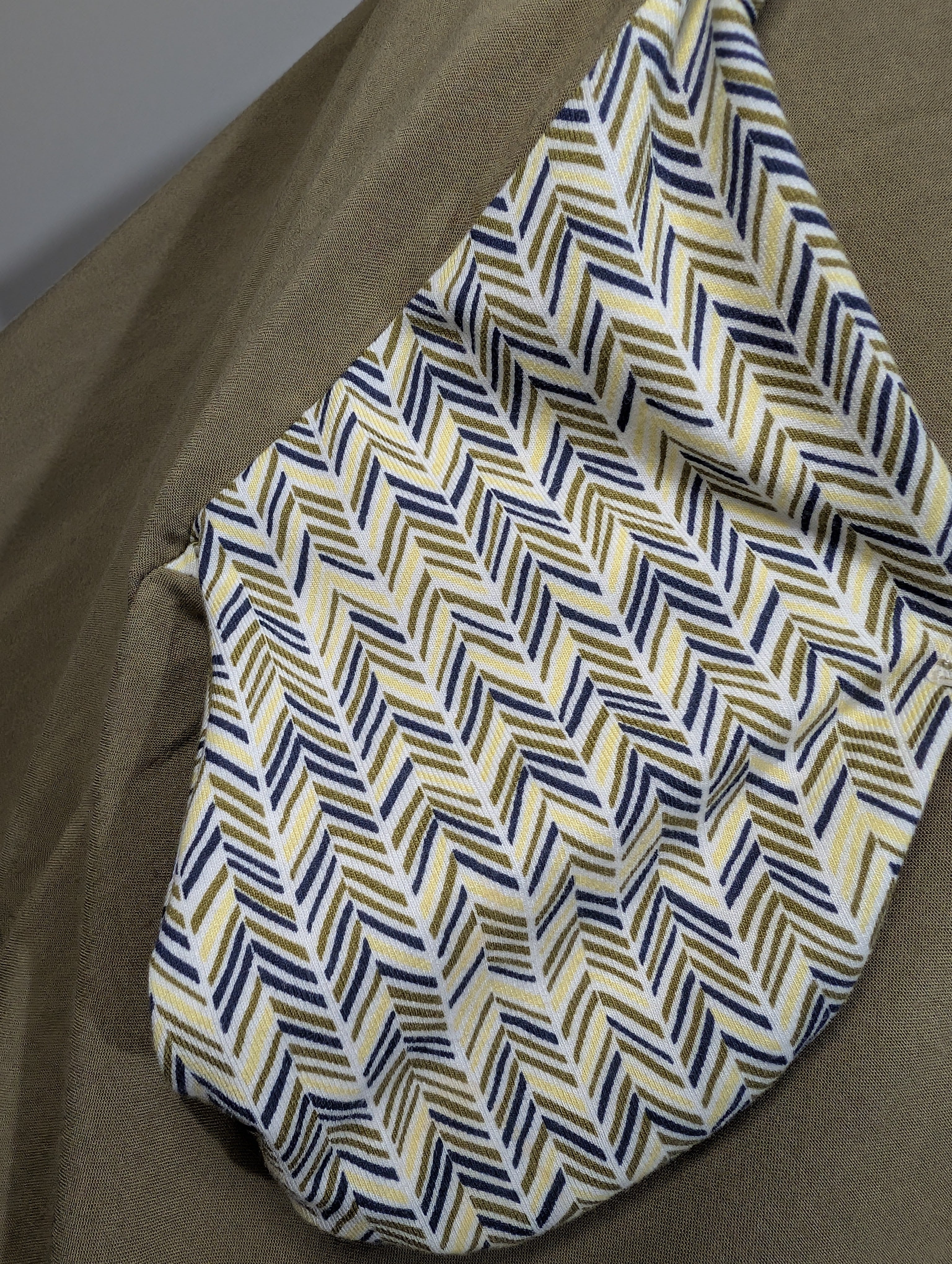 Olive My Shift Has Pockets